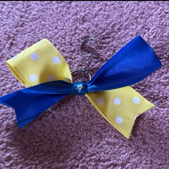 Bow keychain - Picture 2 of 3